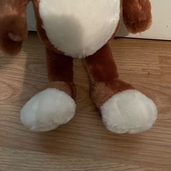 Nestle Nesquick plush bunny 21in
Bendable ears, clean, soft.
Collectible stuffed - Picture 5 of 7